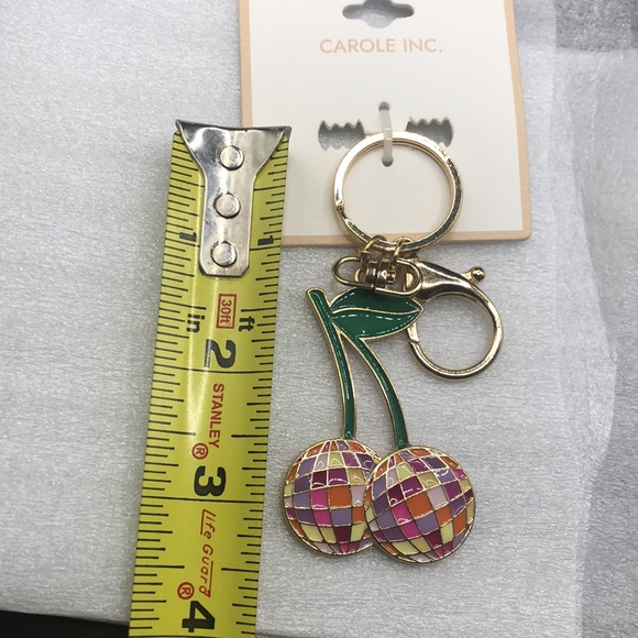 BNWT keychain (000311) - Picture 6 of 6